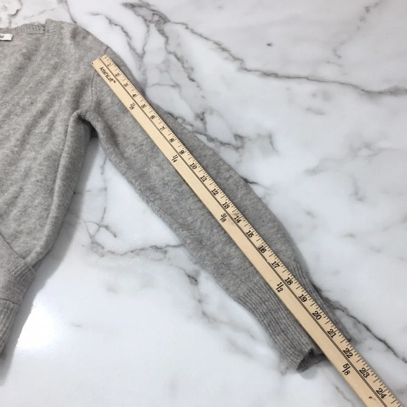 Madewell Gray Knit‎ Wrap Front Sweater Womens XS  PulloverIn Coziest Yarn - Picture 10 of 11